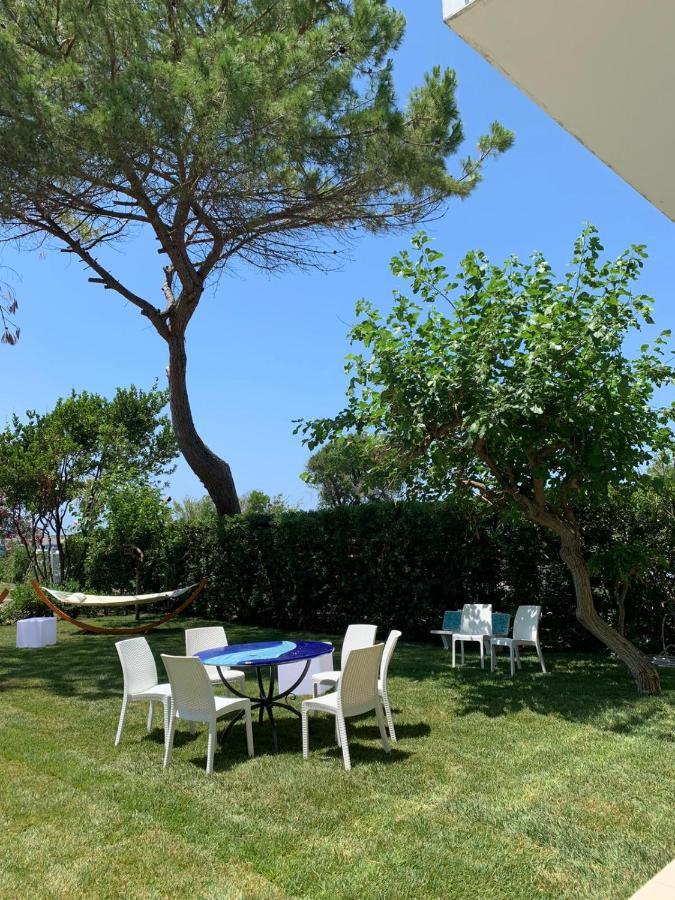 Hotel Artemide Mare Paestum Zewnętrze zdjęcie