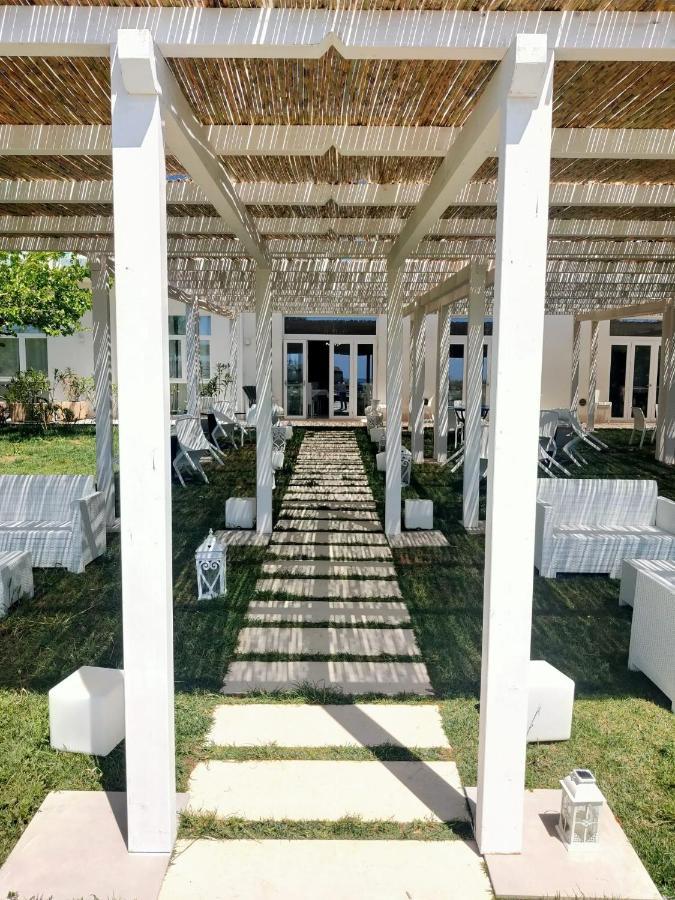 Hotel Artemide Mare Paestum Zewnętrze zdjęcie