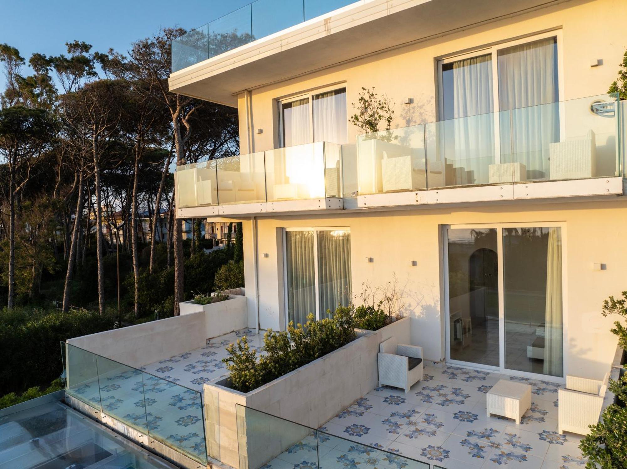 Hotel Artemide Mare Paestum Zewnętrze zdjęcie
