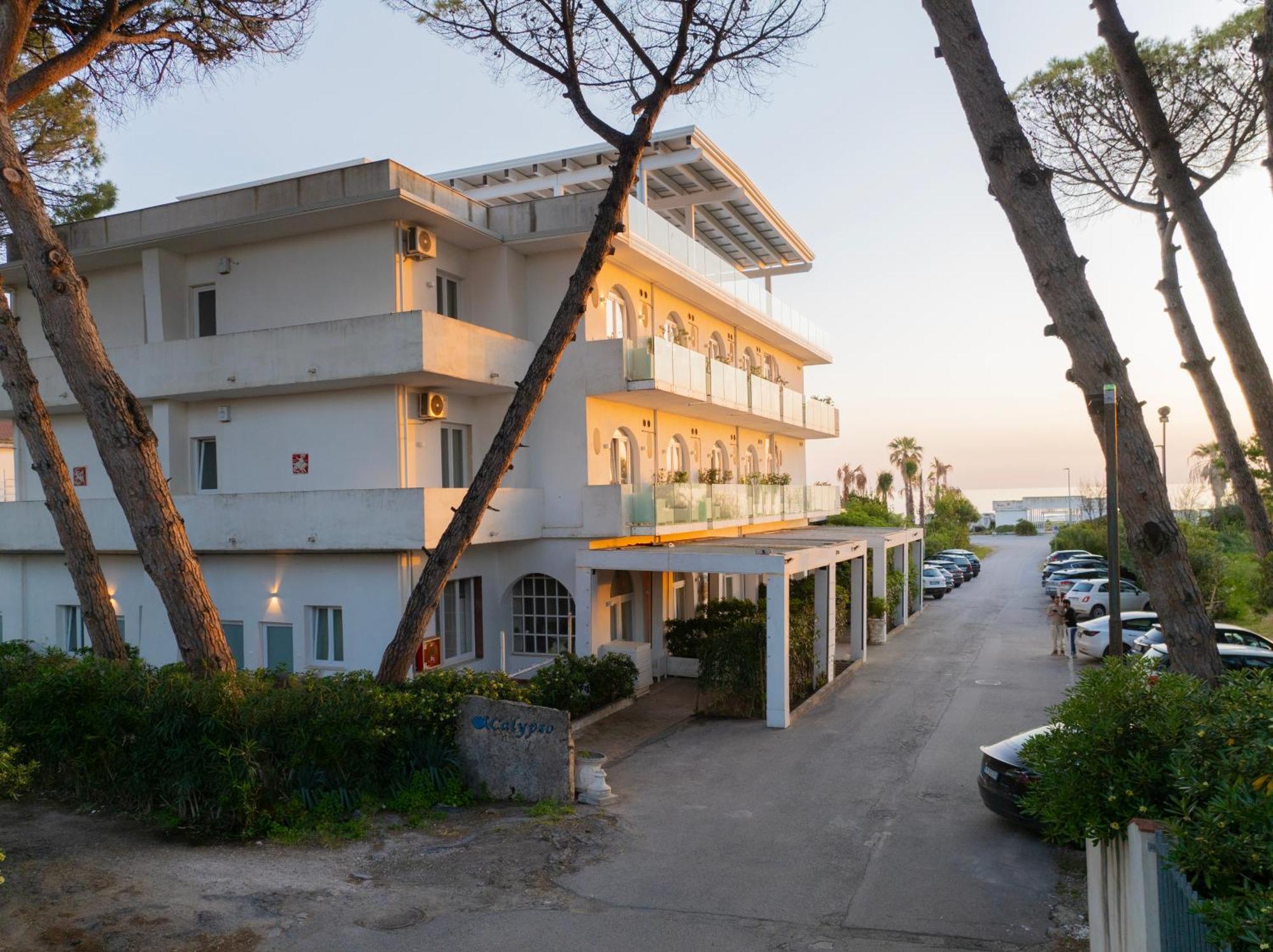 Hotel Artemide Mare Paestum Zewnętrze zdjęcie