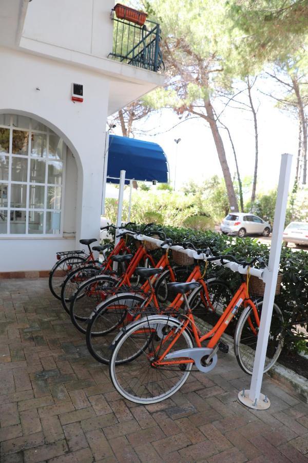 Hotel Artemide Mare Paestum Zewnętrze zdjęcie